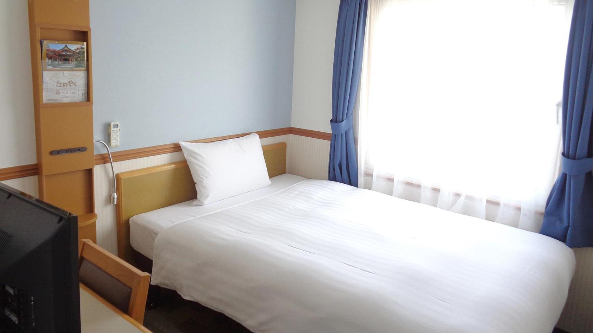 Toyoko Inn Okayama Eki Nishi Guchi Hiroba Exterior photo