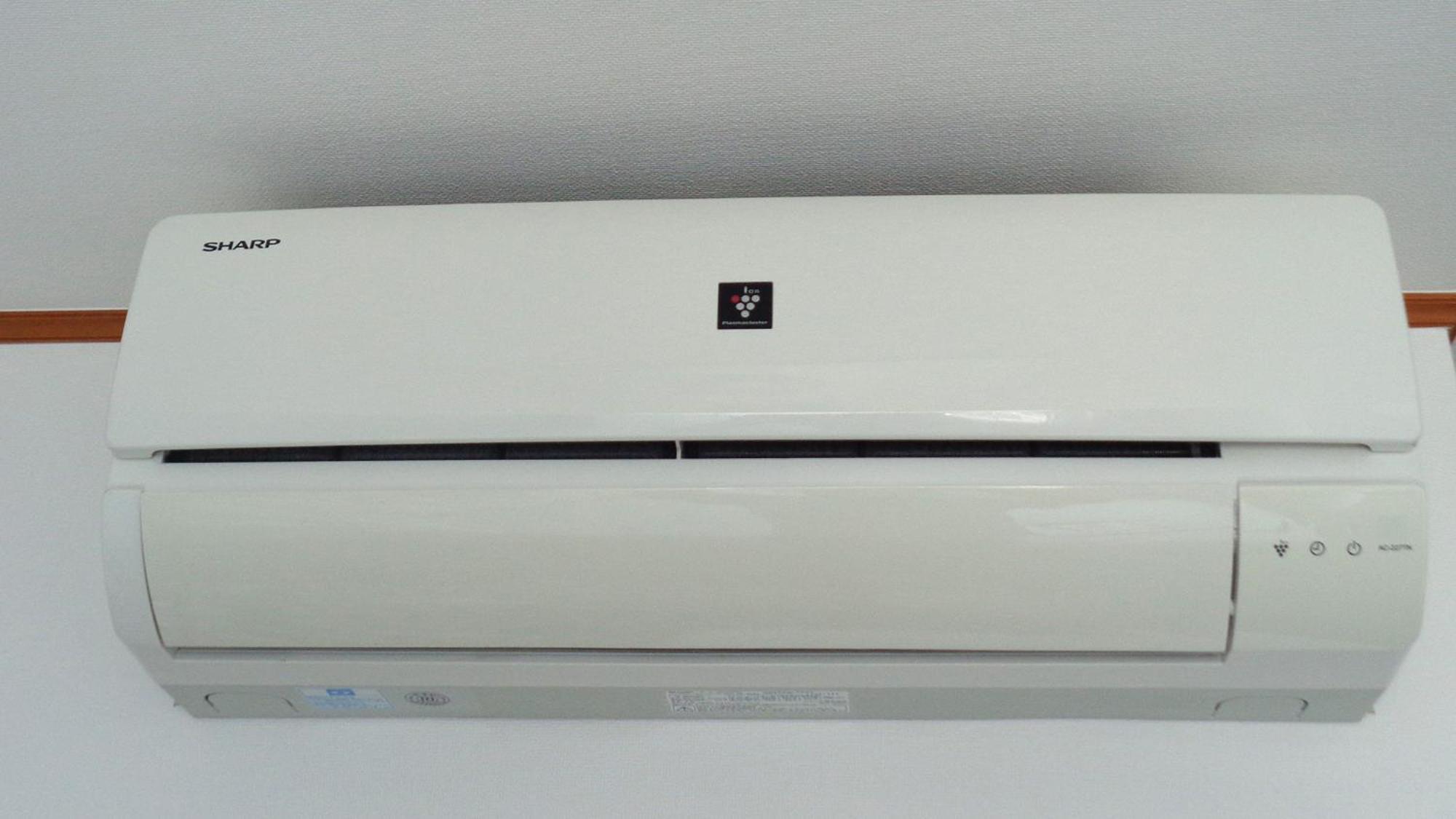 Toyoko Inn Okayama Eki Nishi Guchi Hiroba Exterior photo